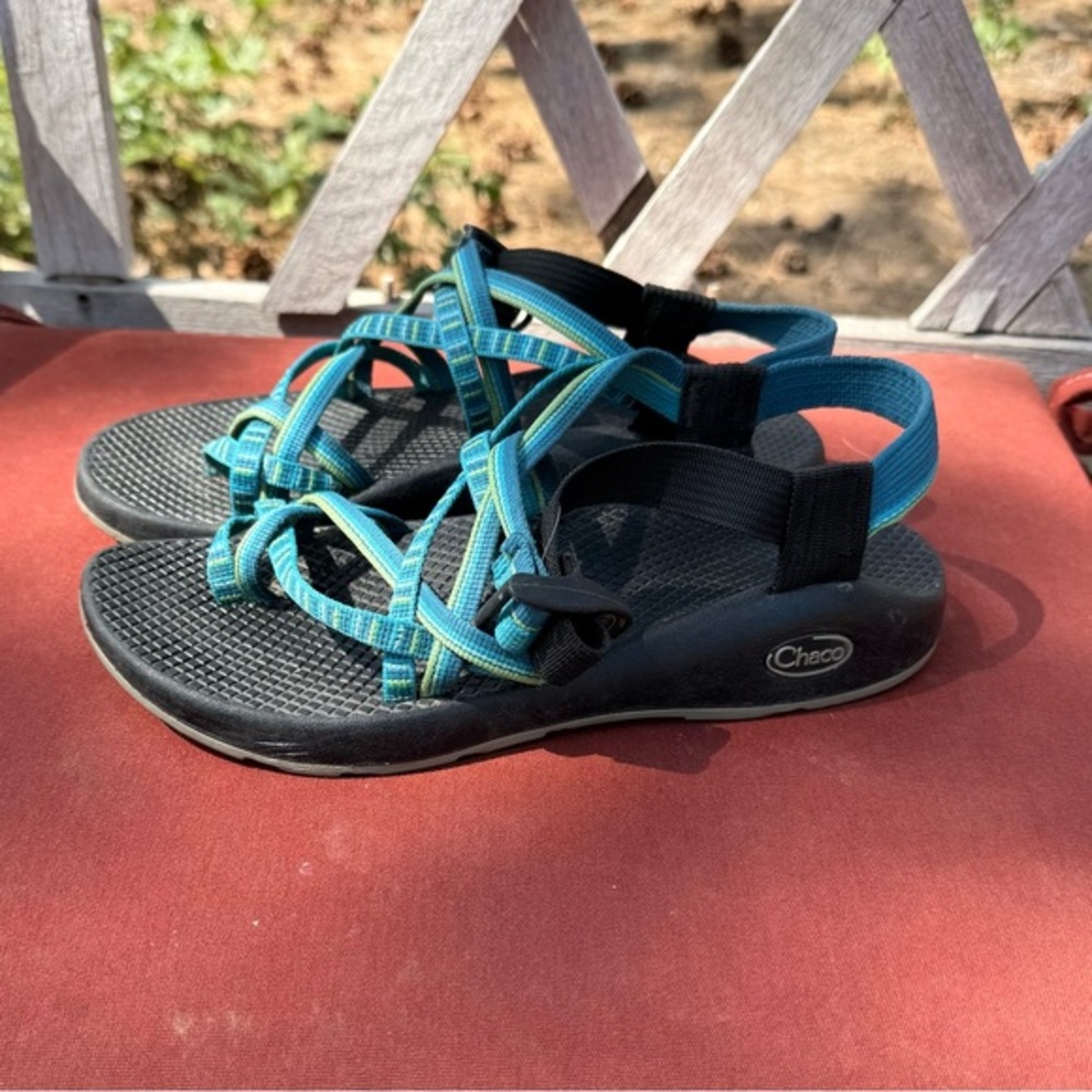 Chaos Multi-Colored Sandals Size 7